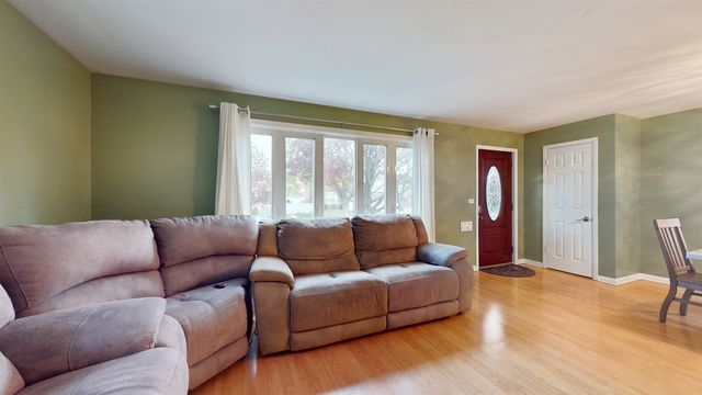 3703 S 58th Court, Cicero, IL 60804