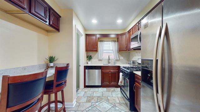 3703 S 58th Court, Cicero, IL 60804