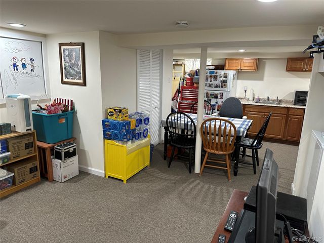 One Waverly Place, Valley Stream, NY 11580