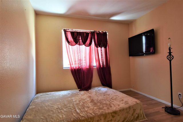 4339 E Avenue Q11, Palmdale, CA 93552