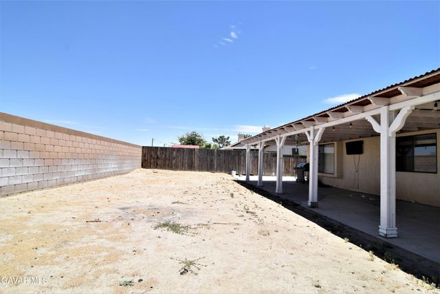 4339 E Avenue Q11, Palmdale, CA 93552