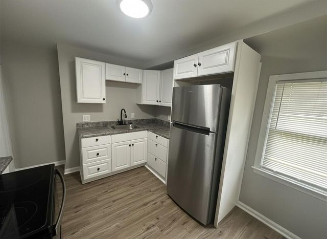 2246 W Mound Street, Columbus, OH 43223
