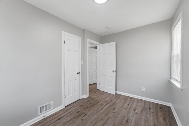 2246 W Mound Street, Columbus, OH 43223