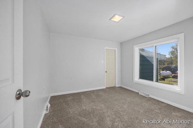 501 W Fenwick Road, Fairplain Twp, MI 48834