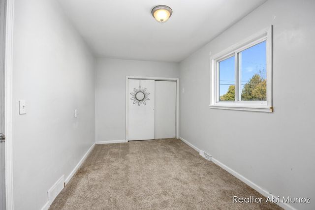 501 W Fenwick Road, Fairplain Twp, MI 48834