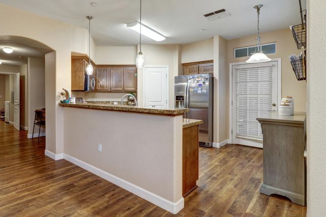 2898 Brighton Beach Way, Elk Grove, CA 95758