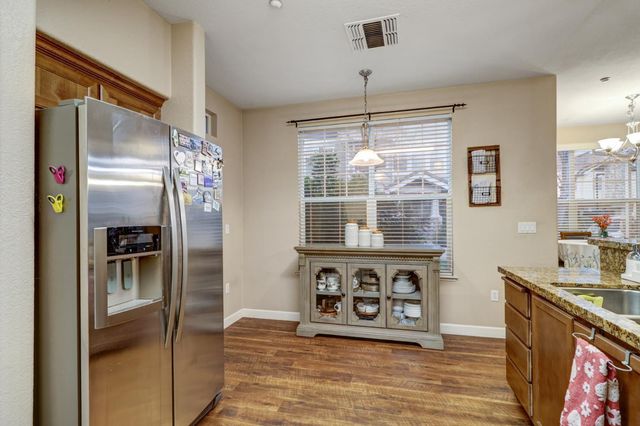 2898 Brighton Beach Way, Elk Grove, CA 95758