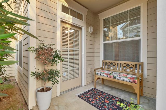 2898 Brighton Beach Way, Elk Grove, CA 95758