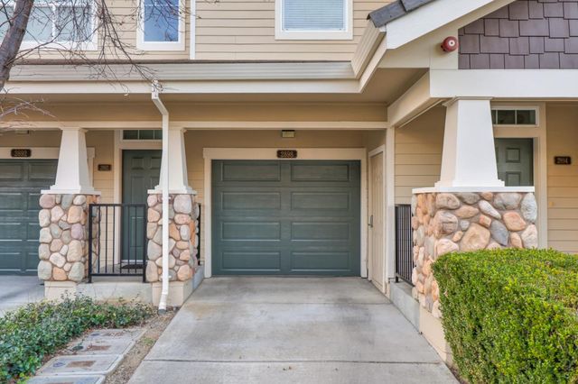 2898 Brighton Beach Way, Elk Grove, CA 95758