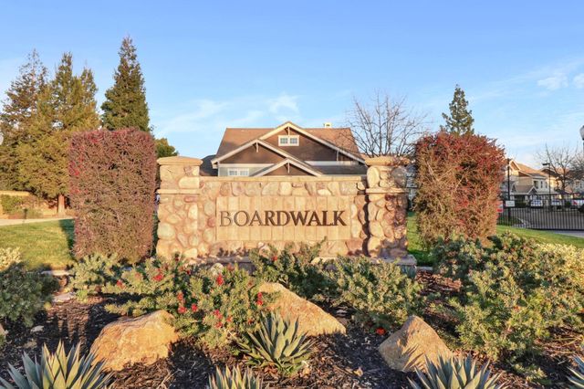 2898 Brighton Beach Way, Elk Grove, CA 95758