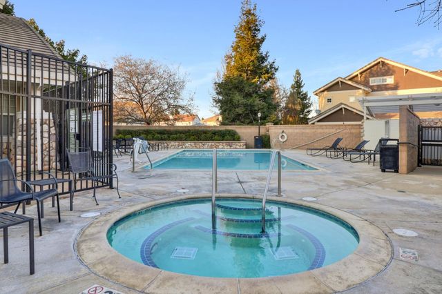 2898 Brighton Beach Way, Elk Grove, CA 95758
