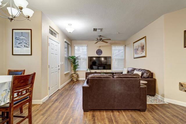 2898 Brighton Beach Way, Elk Grove, CA 95758