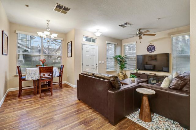 2898 Brighton Beach Way, Elk Grove, CA 95758