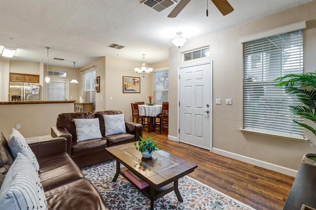 2898 Brighton Beach Way, Elk Grove, CA 95758