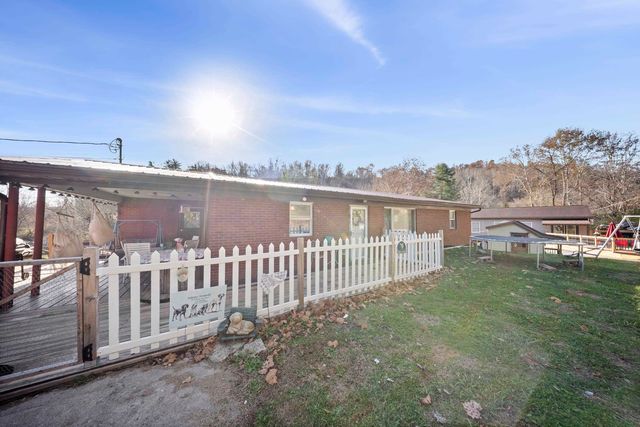 25 Township Road 1524, Chesapeake, OH 45619