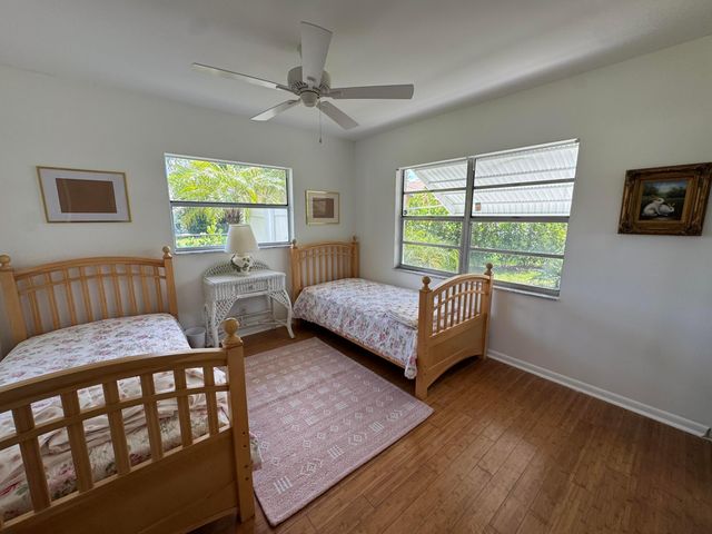 3957 Harwood Street, West Palm Beach, FL 33403