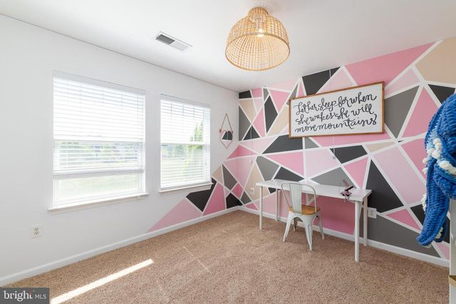 1412 SANDS CIR, Fredericksburg, VA 22401