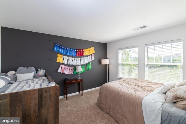 1412 SANDS CIR, Fredericksburg, VA 22401