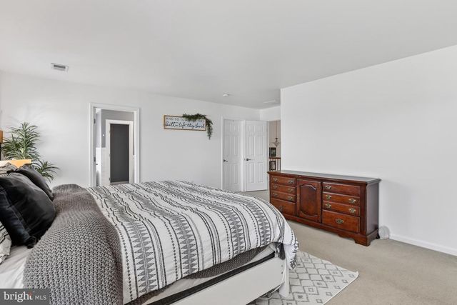 1412 SANDS CIR, Fredericksburg, VA 22401