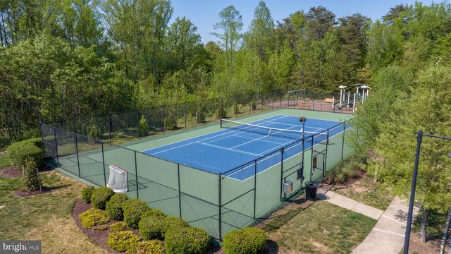 1412 SANDS CIR, Fredericksburg, VA 22401