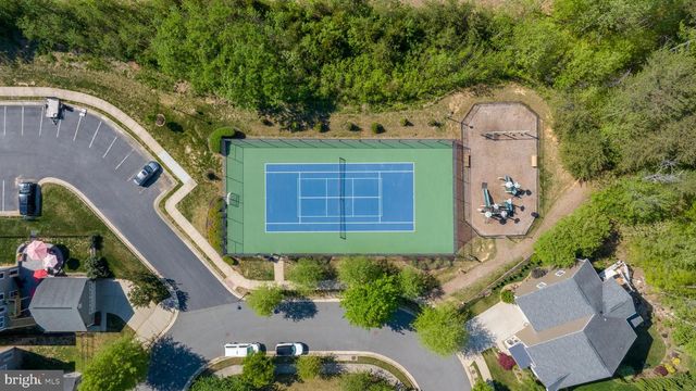 1412 SANDS CIR, Fredericksburg, VA 22401