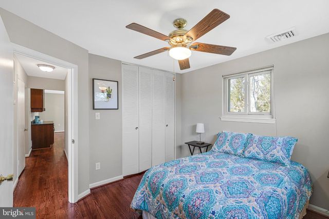 8806 CROMWELL DR, Springfield, VA 22151