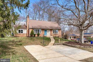 8806 CROMWELL DR, Springfield, VA 22151