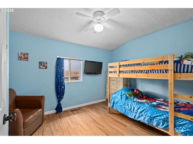 550 Se 16TH St, Salem, OR 97301