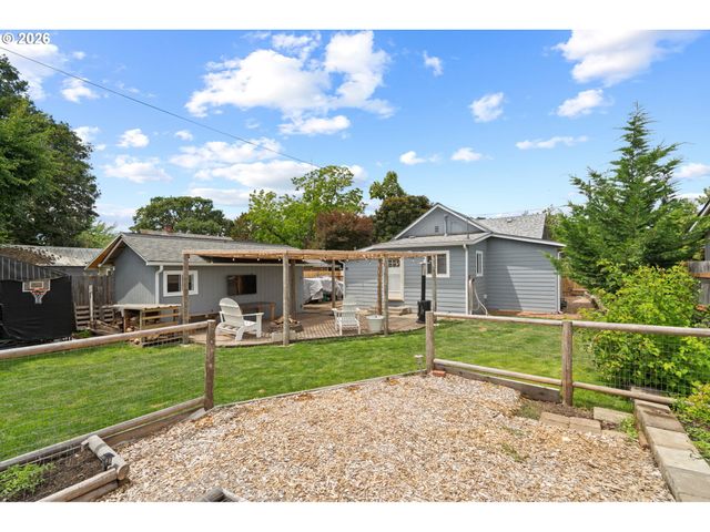 550 Se 16TH St, Salem, OR 97301