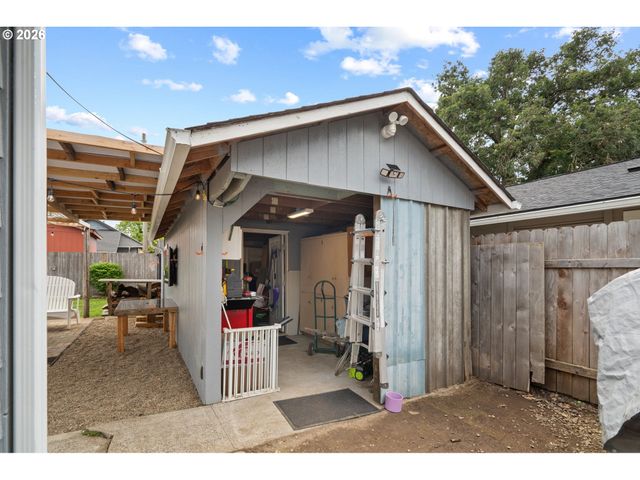 550 Se 16TH St, Salem, OR 97301