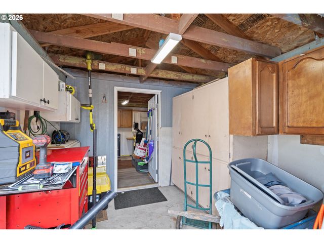 550 Se 16TH St, Salem, OR 97301