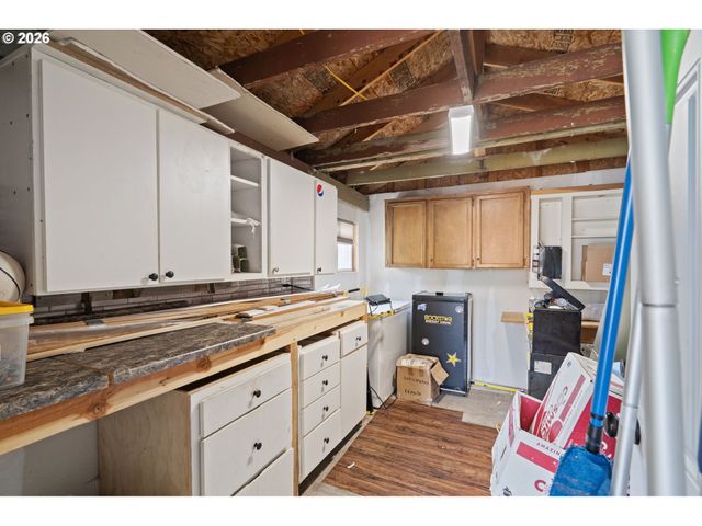 550 Se 16TH St, Salem, OR 97301