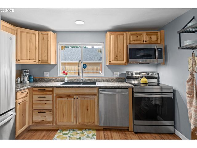550 Se 16TH St, Salem, OR 97301