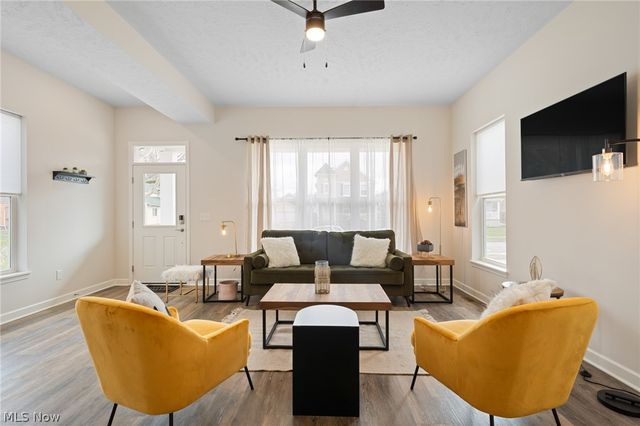 2250 E 100th Street, Cleveland, OH 44106