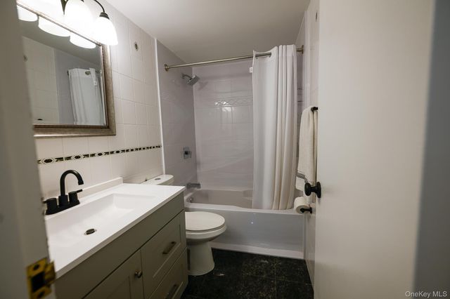 128 Sagamore Hills Drive, Port Jefferson Station, NY 11776