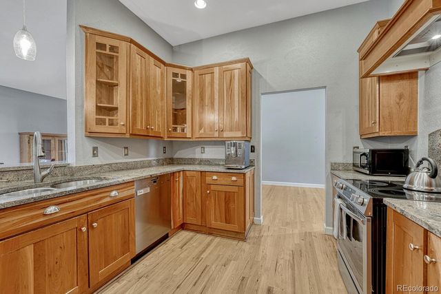 7909 S Poplar Way, Centennial, CO 80112