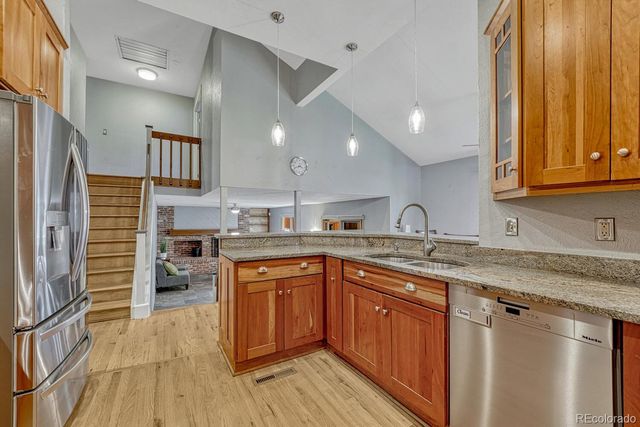 7909 S Poplar Way, Centennial, CO 80112