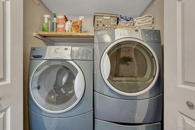 7909 S Poplar Way, Centennial, CO 80112