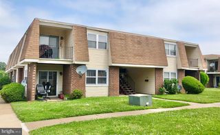 8 FLORENCE TOLLGATE, Florence, NJ 08518