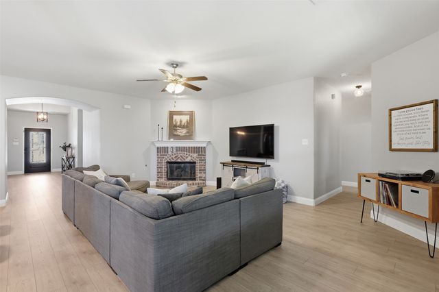 717 Allbright Road, Celina, TX 75009