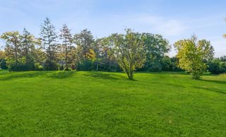 1350 N St Marys Road, Green Oaks, IL 60048