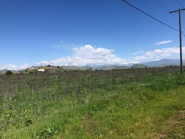 Scranton Avenue, Porterville, CA 93257