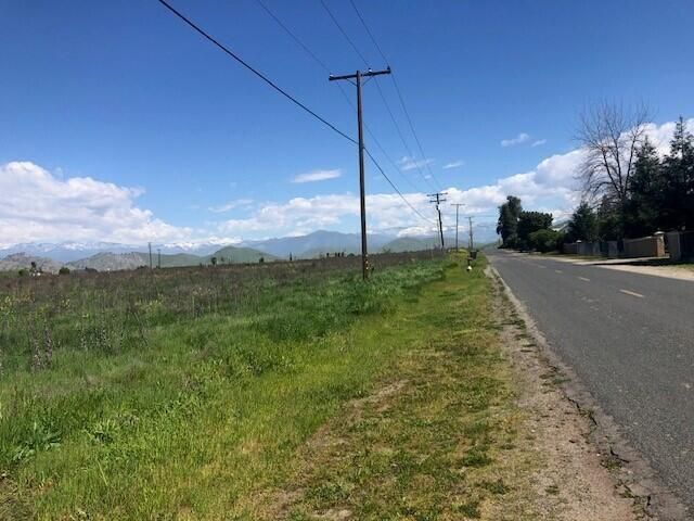 Scranton Avenue, Porterville, CA 93257
