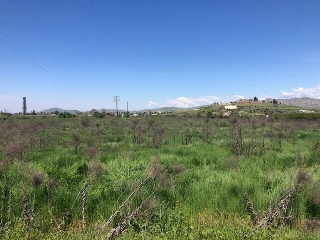 Scranton Avenue, Porterville, CA 93257