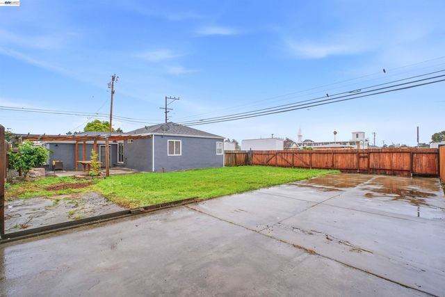 1497 Via Manzanas, San Lorenzo, CA 94580