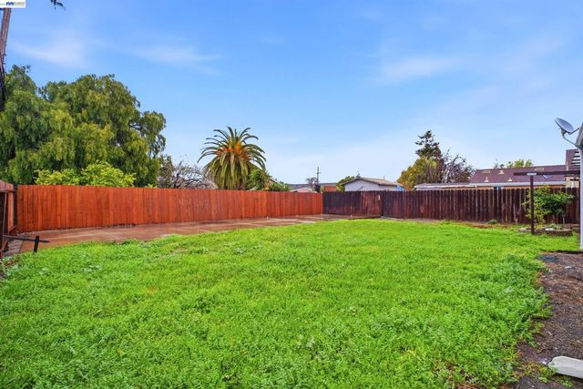 1497 Via Manzanas, San Lorenzo, CA 94580
