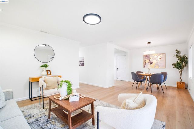 1497 Via Manzanas, San Lorenzo, CA 94580