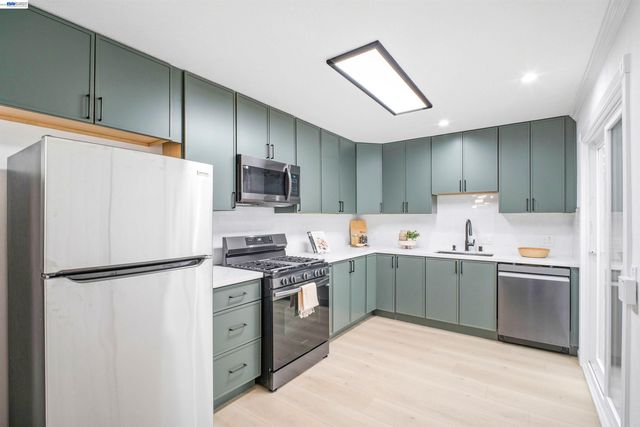 1497 Via Manzanas, San Lorenzo, CA 94580