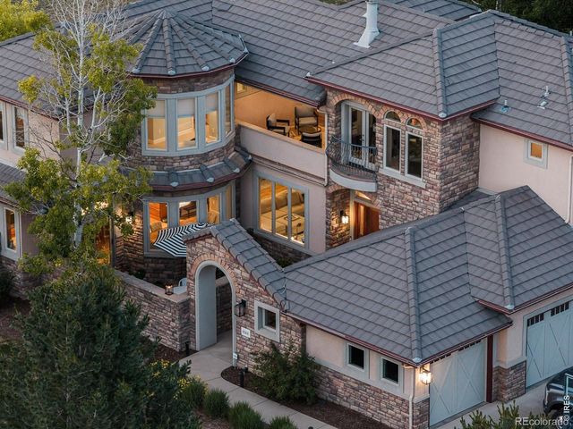 8584 Summerlin Place, Longmont, CO 80503