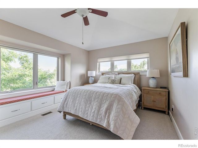 8584 Summerlin Place, Longmont, CO 80503